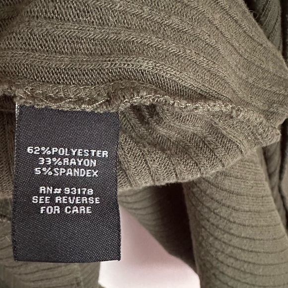 Lord & Taylor Context Dark Green Ribbed Open Front Cardigan - Picture 10 of 10